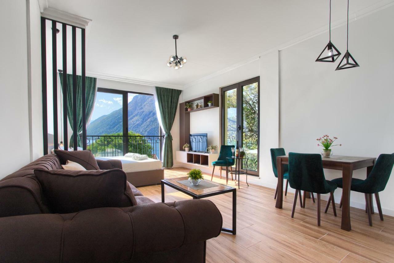 Magical View Apartment Котор Екстериор снимка